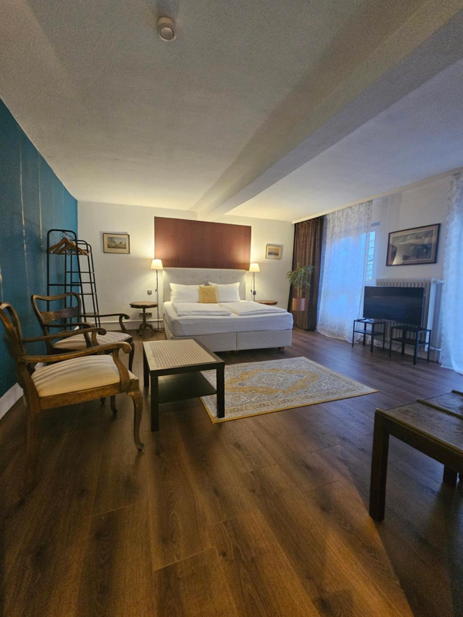Malepartus Hotel บาด ชวาลบาค ภายนอก รูปภาพ